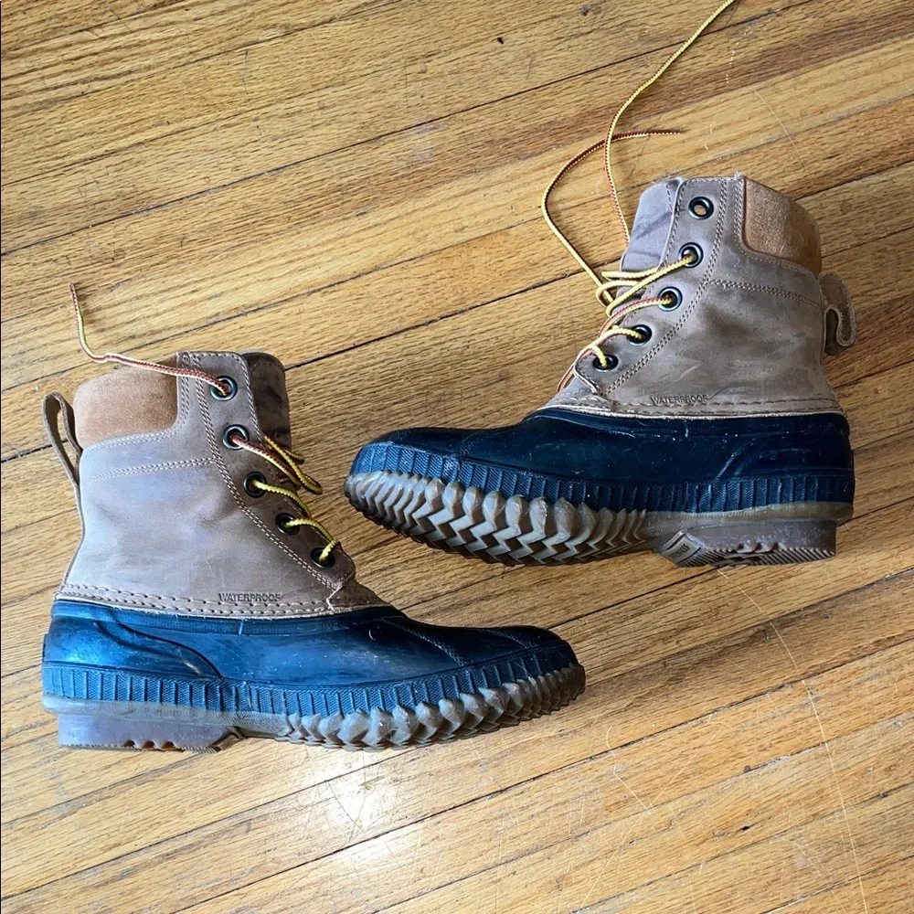 Sorel Brown and Black Waterproof Duck Boots with‎ Yellow Laces